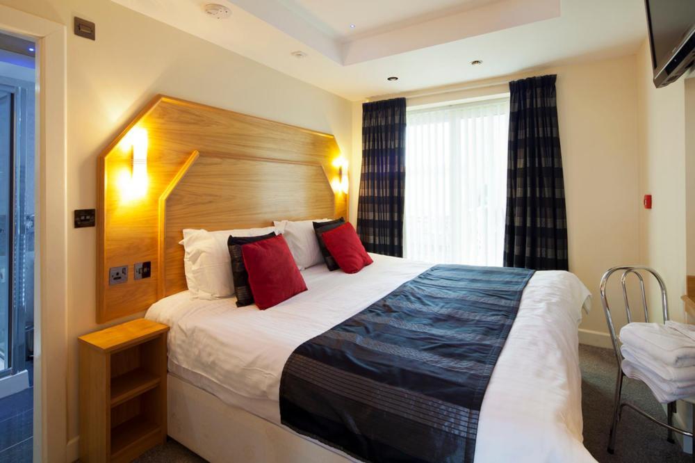 Queens Mansions: Empress Suite Blackpool Eksteriør billede